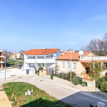 Holiday home House With A Parking Space - 13655
