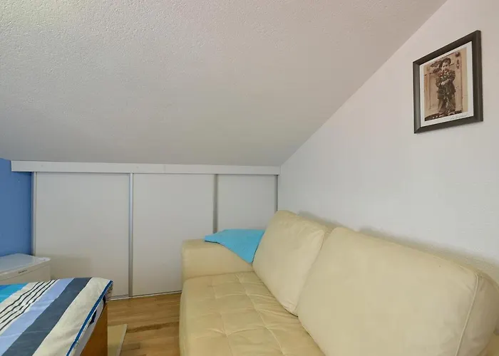 House With A Parking Space - 13655 Medulin