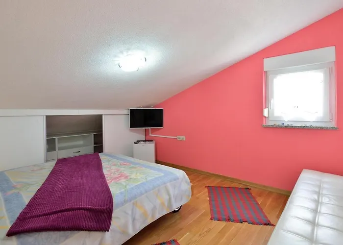 House With A Parking Space - 13655 Prázdninový dům Medulin