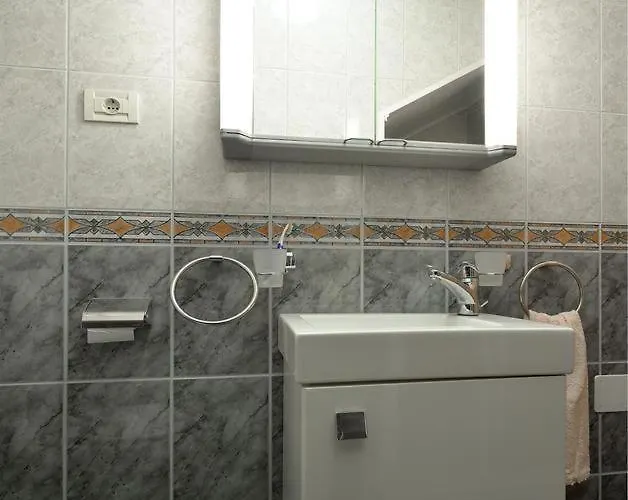 House With A Parking Space - 13655 * Medulin